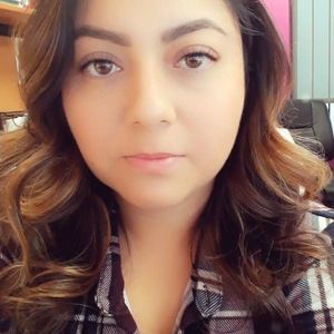 Meet your Posher, Lorena